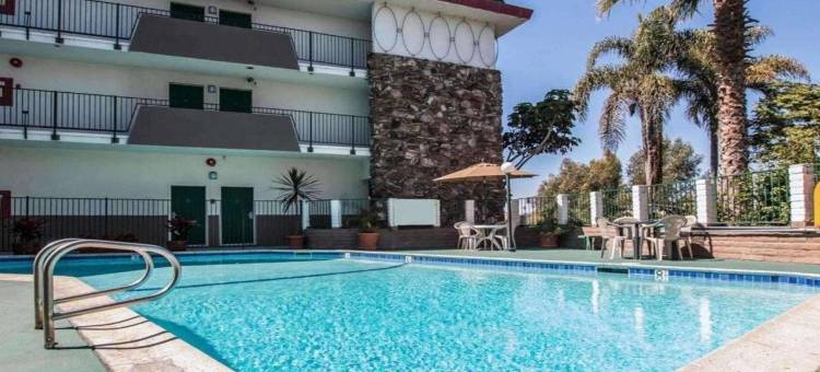 欧申赛德码头罗德威旅馆(Motel 6 Oceanside, CA – Marina / Camp Pendleton)图片