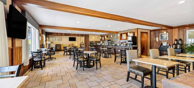 维斯塔贝斯特韦斯特庄园酒店(Best Western Vista Manor Lodge)图片