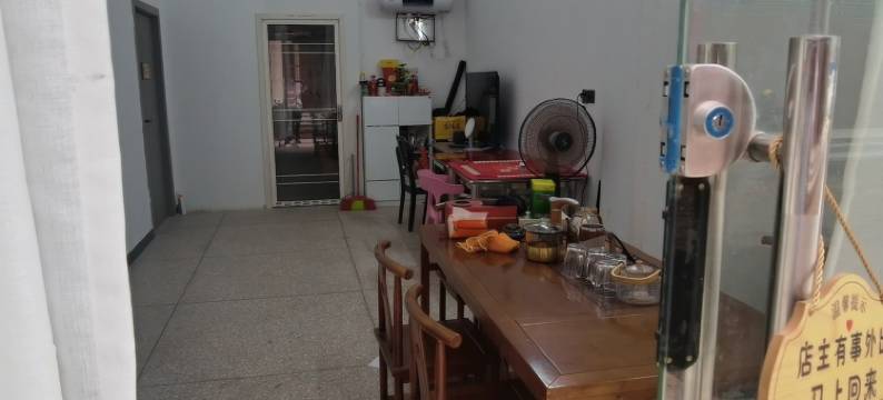 小鹿民宿(中心医院万达广场店)图片