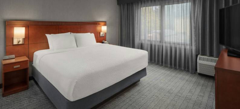 波特兰比弗顿万怡酒店(Courtyard Portland Beaverton)图片