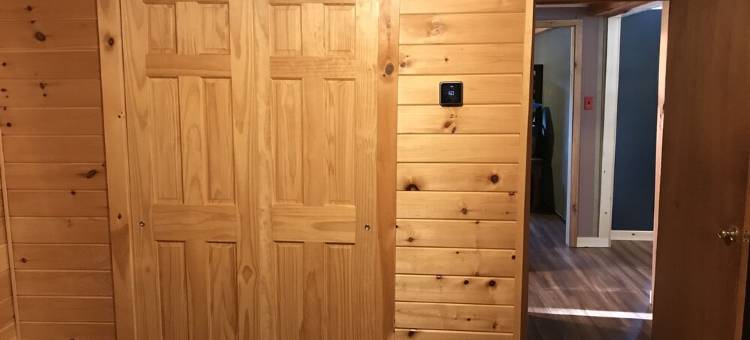 新罕布什尔皮茨堡村温馨木屋 - 直通雪地摩托及全地形车步道(Cozy Cabin in Pittsburg NH Village - DIRECT SNOWMOBILE & ATV TRAIL ACCESS)图片