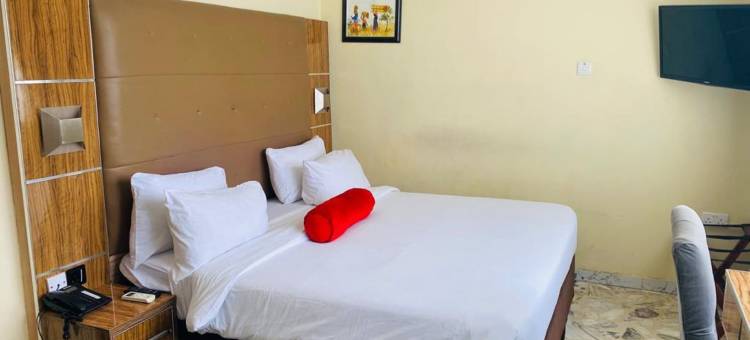 欢乐酒店(Glee Hotel)图片