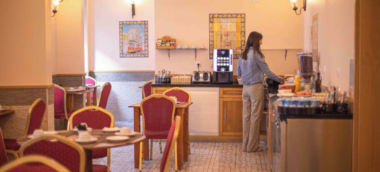 阿露比雅格兰德彭沙住宅酒店(Grande Pensão Residencial Alcobia)图片