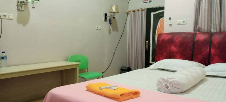 OYO 93532 Kost Nian Syariah Near Spbu Pertamina 74.91657 Mattirotasi Sidrap图片