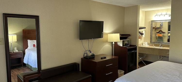 汉廷顿 - 巴伯斯维尔大学区伊克诺旅馆(Econo Lodge Huntington - Barboursville University Area)图片