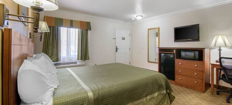 阿德兰托 US 395 罗德威酒店(Rodeway Inn Adelanto US 395)图片