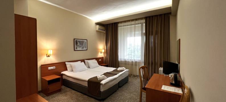 奥林匹亚酒店(Olympia Garden Hotel)图片