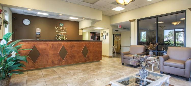 圣奥古斯丁海滩区品质酒店及套房(Quality Inn & Suites St Augustine Beach Area)图片