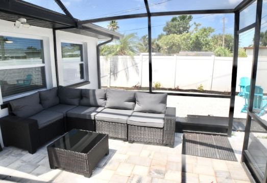 2 Bedroom Pool Home with Fire Pit & Games in Seminole Hotel Overview