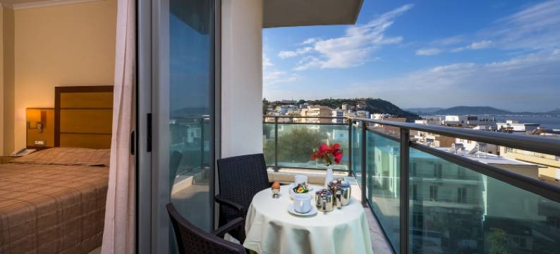 马努索斯城市酒店(Manousos City Hotel)图片