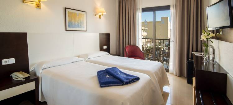 阿莫罗斯酒店(Hotel Amoros)图片