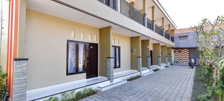 红多兹Plus酒店-近贾兰伊玛目邦约尔登巴萨(RedDoorz Plus Near Jalan Imam Bonjol Denpasar)图片