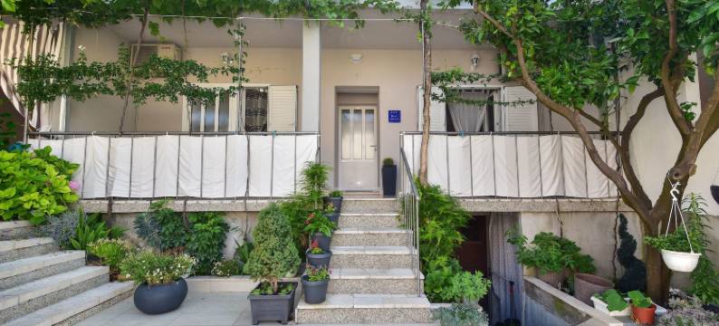 贝尔纳达公寓酒店(Apartmani Bernarda)图片