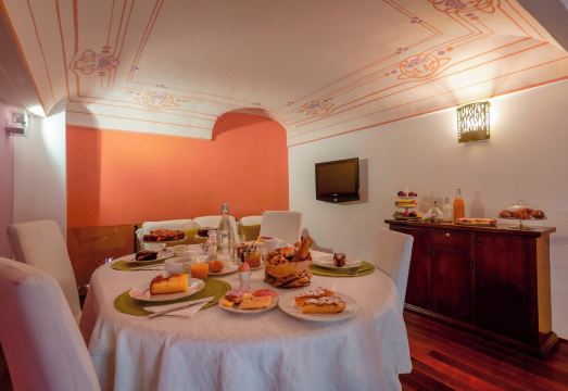 Sa Domu Cheta Hotel Overview