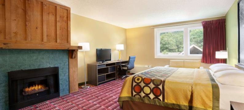 切罗基速8酒店(Super 8 by Wyndham Cherokee)图片