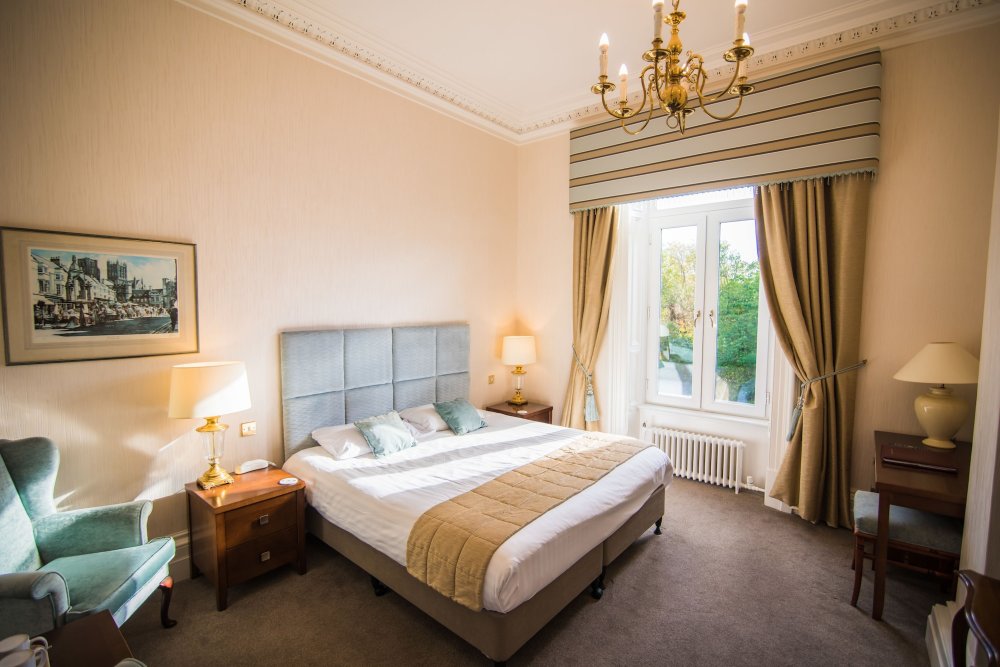 Astley Bank Hotel Over view