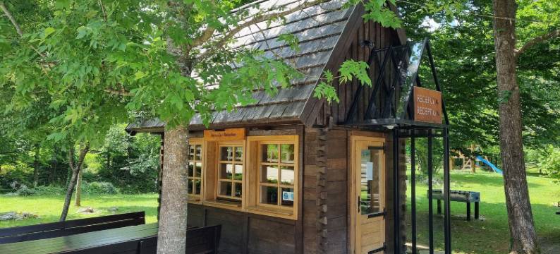 菲诺门普利特维采酒店(Fenomen Plitvice Resort)图片