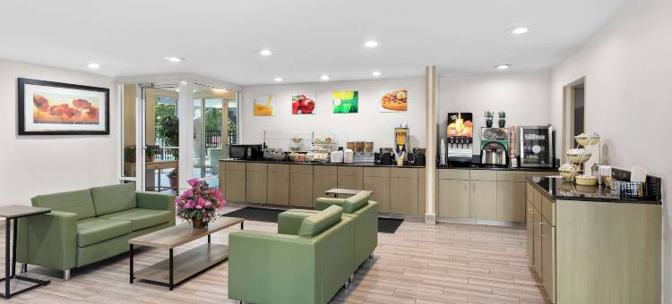 诺斯莱克品质酒店(Quality Inn Northlake)图片