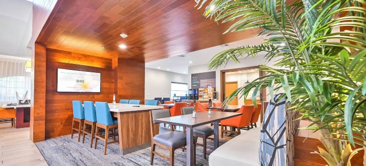 Holiday Inn Express 帕勒斯坦(Holiday Inn Express Palestine)图片