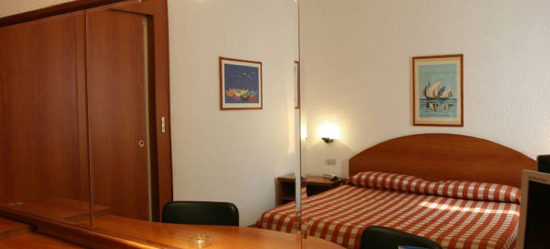 高尔夫酒店(Golf Hotel)图片