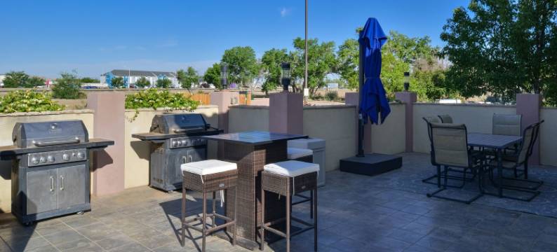 智选假日套房酒店法明顿(布卢姆菲尔德)(Holiday Inn Express & Suites FARMINGTON (BLOOMFIELD) by IHG)图片