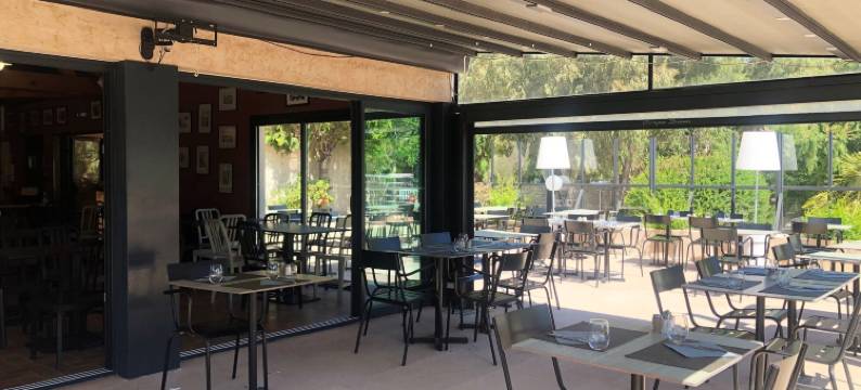 拉皮德露营酒店(Camping la Pinède)图片