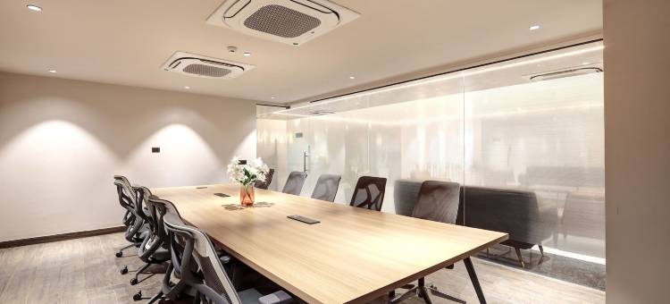 Saltstayz Premier – 高尔夫球场路及42区(Saltstayz Premier – Golf Course Road & Sector 42)图片