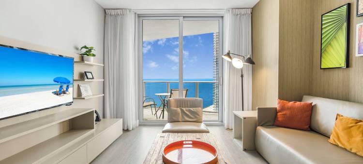 迈阿密豪华公寓 – 海景和市景(Luxury Miami Condos – Ocean & City Views)图片