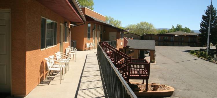 蒙特罗斯伊克诺旅馆及套房-黑峡谷地区(Econo Lodge Inn & Suites Montrose - Black Canyon Area)图片