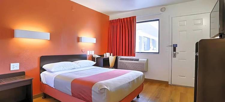 Super 8 by Wyndham Walnut Creek(Super 8 by Wyndham Walnut Creek)图片