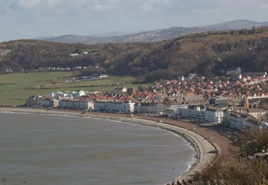 The Nook 285b Hotel Overview