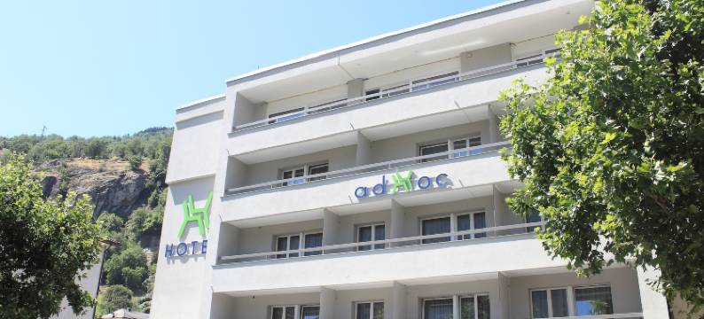 阿德霍克酒店(Adhhoc Hotel)图片