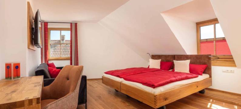 天鹅旅馆盖尔尼(Hotel Garni Zum Schwan)图片