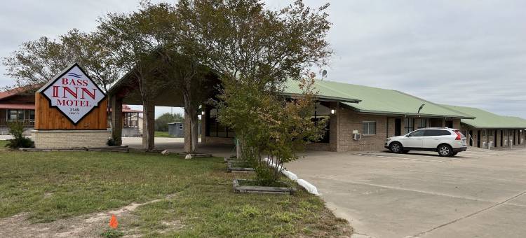 巴斯旅馆 - 曹克峡谷国家公园(Bass Inn - Choke Canyon National Park)图片