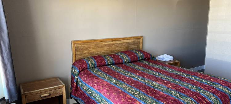 卡尔汽车旅馆(Carl's Motel)图片