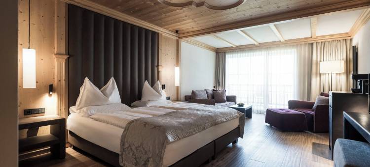 多洛米蒂阿德勒水疗度假村(Adler Spa Resort Dolomiti)图片