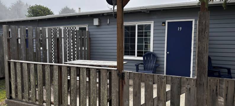 迪恩的海滨旅馆(蒂利库姆海滩汽车旅馆)(Tillicum Beach Motel - Formerly Deane's Oceanfront Lodge)图片