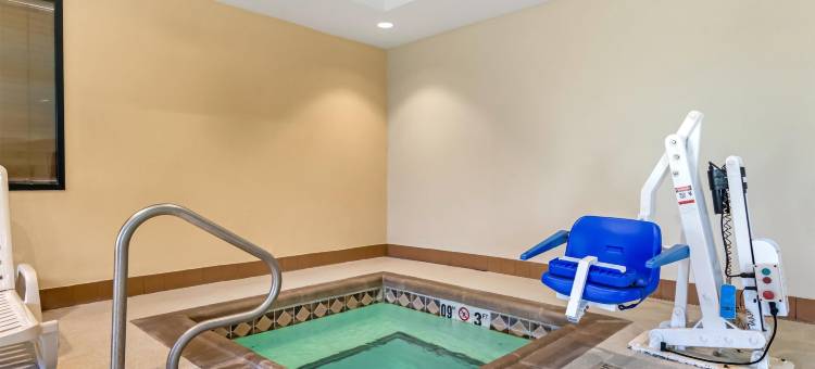 普鲁斯海华沙贝斯特韦斯特优质酒店(Best Western Plus Hiawatha Hotel)图片