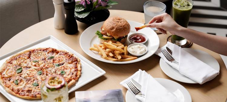 Radisson Hotel Chateau de Bangkok图片