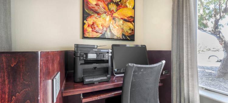 温斯洛贝斯特韦斯特优质酒店(Best Western Plus Winslow Inn)图片