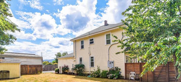 步行到皇冠泽勒巴赫步道: 太平洋西北“天体旅馆”(Walk to Crown Zellerbach Trl: Pnw 'Celestial Inn')图片