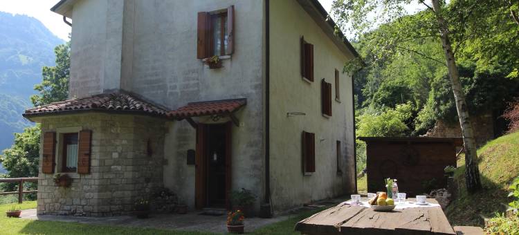 Holiday Home in Cison with Mountain Views图片