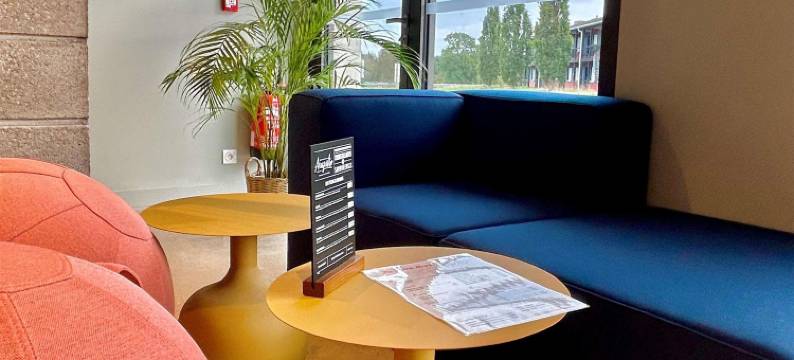 宜必思快捷卢代阿克赛车场酒店(Ibis Budget Loudéac Vélodrome)图片