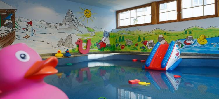 蒙特凯尔文宫殿酒店(Mont Cervin Palace)图片