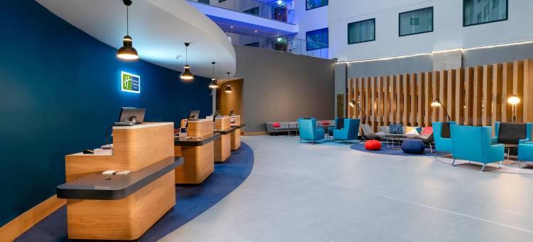 伦敦希斯罗 T4 航站智选假日酒店(Holiday Inn Express London Heathrow T4)图片