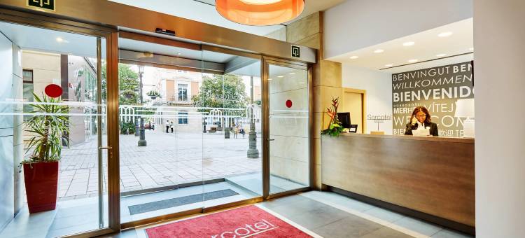 塞尔科蒂尔波塔莱斯酒店(Hotel Sercotel Portales)图片