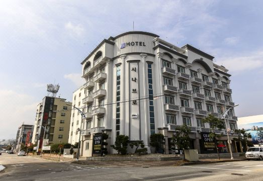 Sokcho Sinabro Hotel Overview