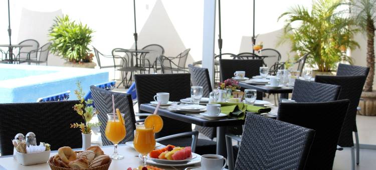 太平洋皇宫海滩塔酒店(Pacific Palace Tower Beach Hotel)图片