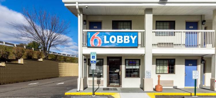 新不伦瑞克Motel 6，NJ(Motel 6 New Brunswick, NJ)图片