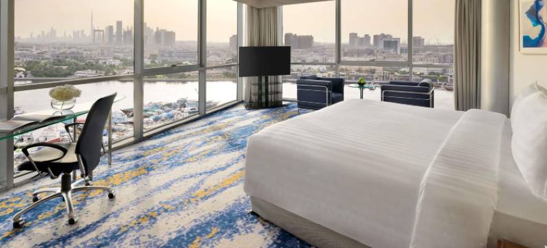 迪拜河畔瑞享(Mövenpick Dubai Creek)图片